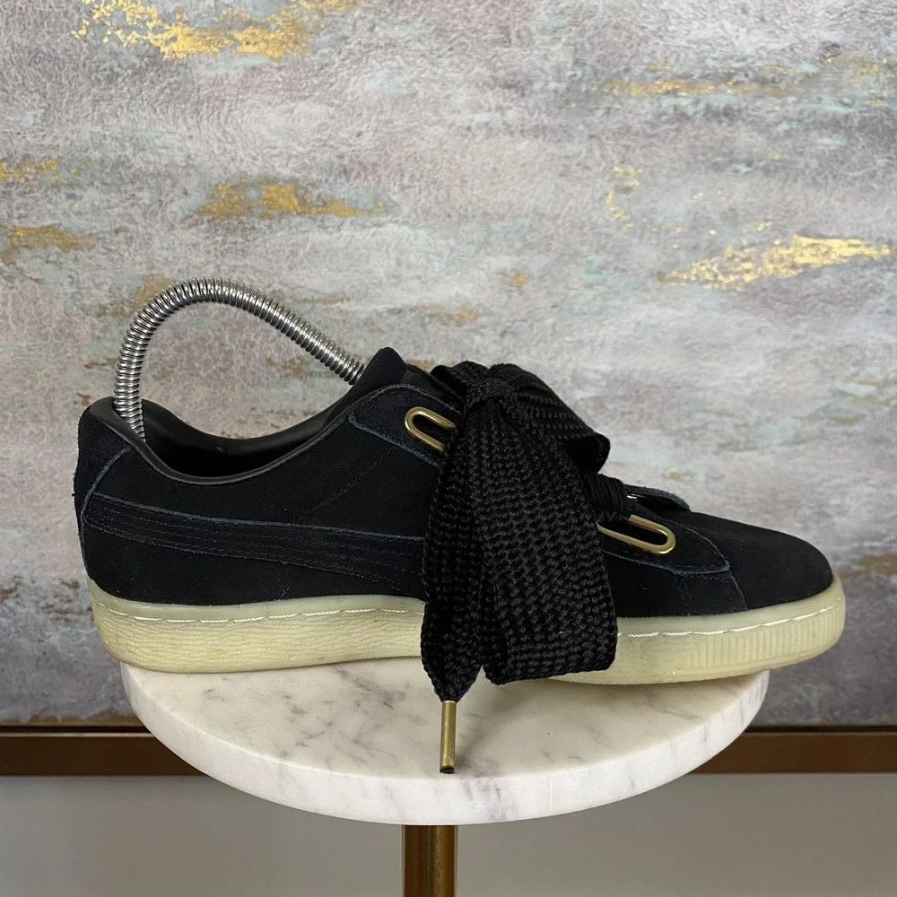 PUMA Suede Shoes Womens Size 8 Black Leather Wide Lace Low Top Sneakers